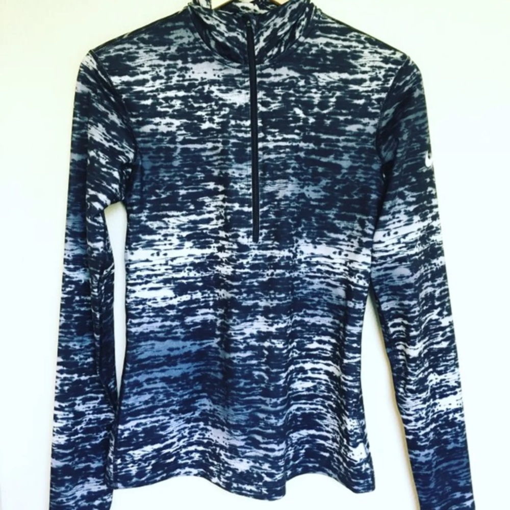 🏃🏻‍♀️ Nike Pro Dark Blue Marble Training Top | M